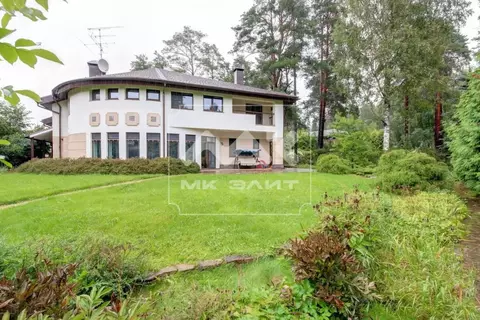 Дом в Ленинградская область, Выборгский район, Первомайское с/пос, ...