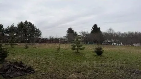 Участок в Московская область, Серпухов городской округ, д. Верхние ...