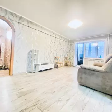 3-к кв. Алтайский край, Бийск пер. Владимира Мартьянова, 63/1 (50.0 м)