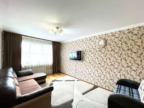 2-к кв. Ханты-Мансийский АО, Сургут ул. Крылова, 38 (64.6 м)