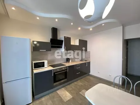 1-к кв. Тюменская область, Тюмень ул. Александра Протозанова, 18к1 ...