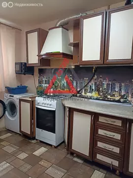 4-комнатная квартира: Каменск-Уральский, улица Кирова, 57 (58.1 м)