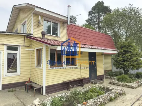 Дом в Калужская область, Малоярославецкий муниципальный округ, с. ...