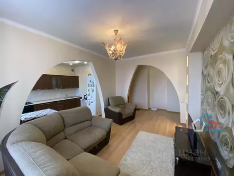 2-к кв. Омская область, Омск просп. Карла Маркса, 45 (59.6 м)