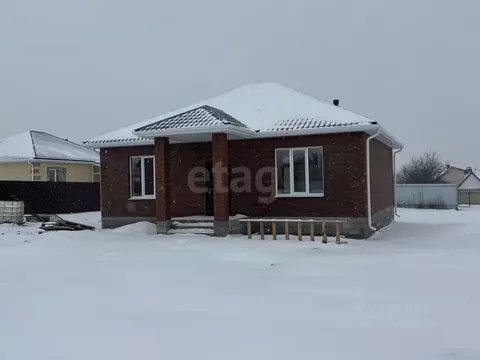 Дом в Белгородская область, Белгородский район, Пушкарское с/пос, с. ...