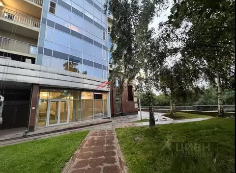 Торговая площадь в Москва Нежинская ул., 1к2 (175 м)