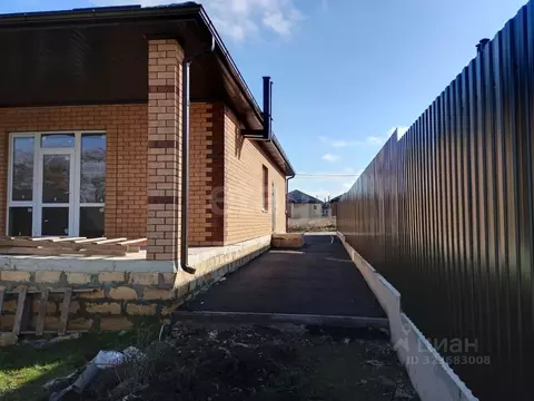 Дом в Ставропольский край, Михайловск Шпаковский район, ул. Александра ...