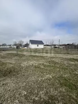 Участок в Крым, Симферопольский район, Чистенское с/пос, Родничок СПК  ...