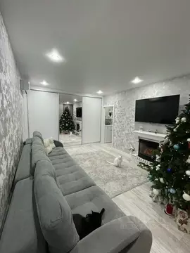 2-к кв. Омская область, Омск просп. Космический, 18Ак2 (54.0 м)