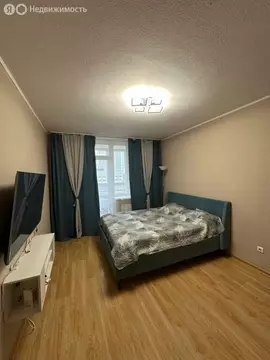 2-комнатная квартира: Екатеринбург, Хрустальногорская улица, 84 (65.9 ...