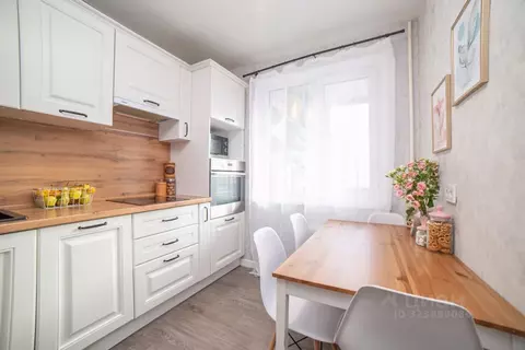 2-к кв. Свердловская область, Екатеринбург ул. Амундсена, 70 (47.0 м)