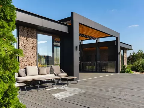 Дом в Ленинградская область, Выборгский район, Первомайское с/пос, ...