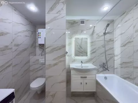 2-комнатная квартира: Тюмень, улица Федюнинского, 56 (56.2 м)