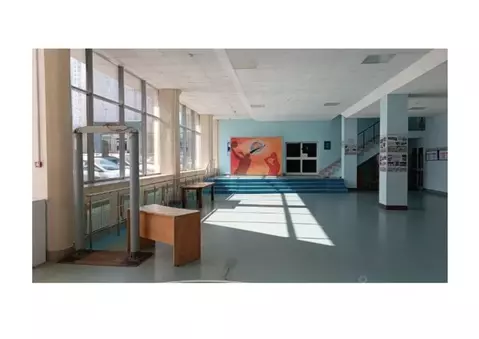 Помещение свободного назначения в Саратовская область, Саратов ул. ...