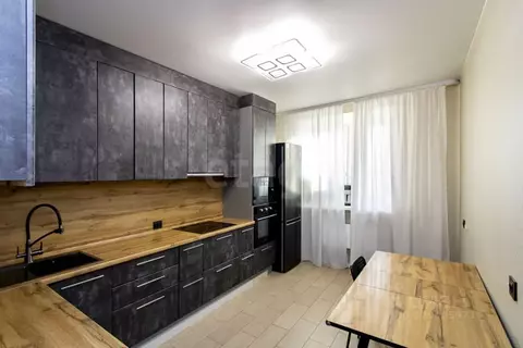 1-к кв. Тюменская область, Тюмень ул. Елизарова, 12 (39.0 м)