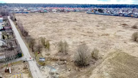 Участок в Ленинградская область, Ломоносовский район, Кипенское с/пос, ...