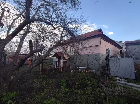 Дом в Саратовская область, Саратов проезд 2-й Сиреневый, 27 (74 м)