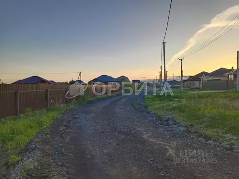 Участок в Тюменская область, Тюменский район, с. Перевалово ул. 8 ...