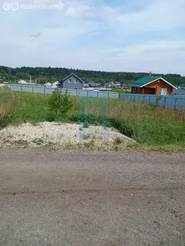 Участок в Московская область, городской округ Серпухов, деревня Нижнее ...