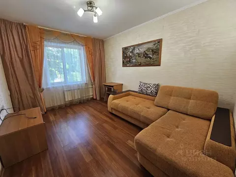 2-к кв. Санкт-Петербург аллея Поликарпова, 10К3 (68.0 м)
