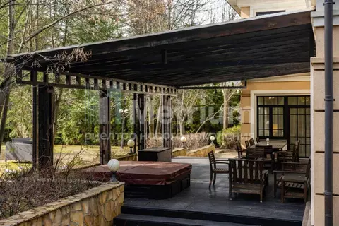 Продается дом в КП Ландшафт