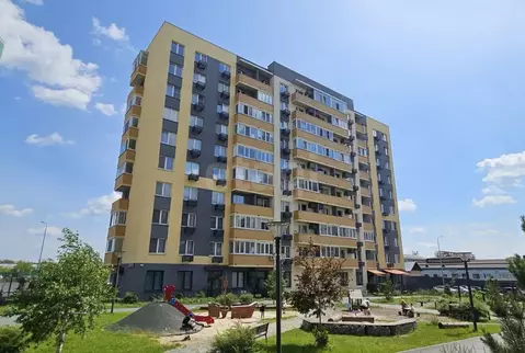 Студия Тюменская область, Тюмень ул. Вице-адмирала Воронцова, 9 (24.1 ...