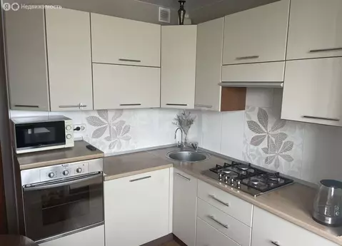 2-комнатная квартира: Тверь, Кольцевая улица, 82 (50.7 м)
