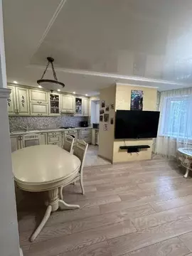 3-к кв. Волгоградская область, Волгоград ул. Маршала Еременко, 68 ...