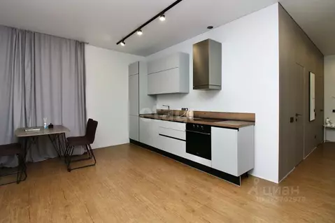 1-к кв. Тюменская область, Тюмень ул. Сакко, 24 (66.0 м)