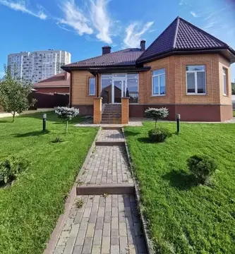 Дом в Белгородская область, Белгород Новый мкр, ул. Сургутская, 31 ...