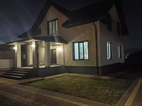 Коттедж в Белгородская область, Старый Оскол Пушкарские Дачи-2 мкр,  ...