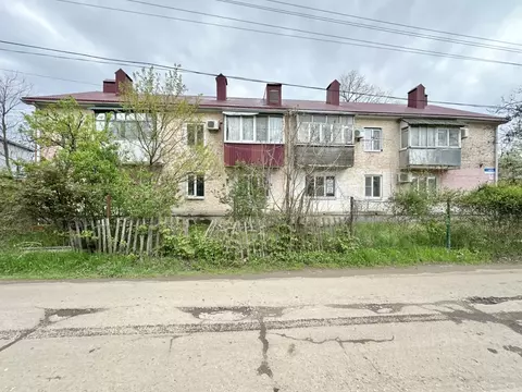 2-к кв. Адыгея, Тахтамукайский район, Энем пгт ул. Перова, 57 (43.3 м)