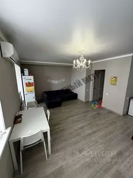 2-к кв. Калмыкия, Элиста ул. Аккочкарова, 27 (70.0 м)