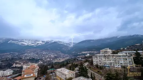 6-к кв. Крым, Ялта ул. Свердлова, 48Ак6 (253.0 м)