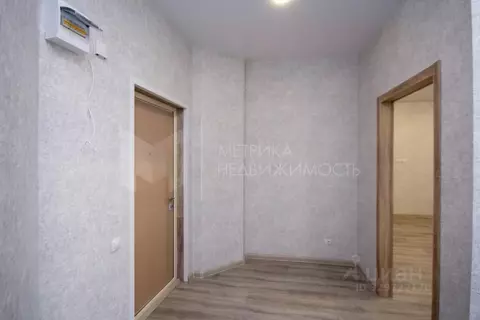 Студия Тюменская область, Тюмень ул. Чернышевского, 2Бк11 (31.5 м)