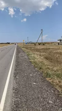 Участок в Крым, Черноморский район, Окуневское с/пос, с. Громово  ...