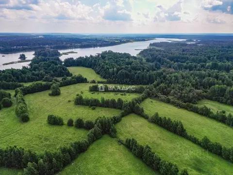 Участок в Ленинградская область, Приозерский район, Ромашкинское ...