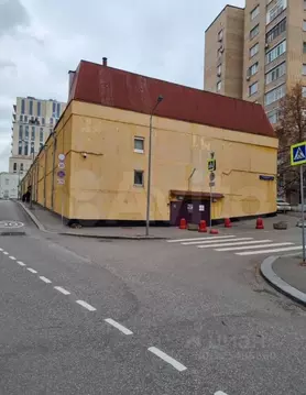 Гараж в Москва 1-й Смоленский пер., 17А (14 м)