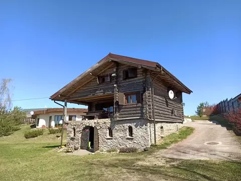 Дом в Псковская область, Печорский муниципальный округ, д. Лесицко  ...