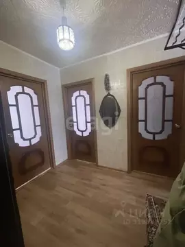 3-к кв. Коми, Сыктывкар Строитель мкр, ул. Новоселов, 3 (61.6 м)