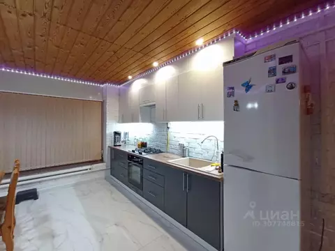 Дом в Омская область, Любинский район, с. Замелетеновка Северная ул. ...