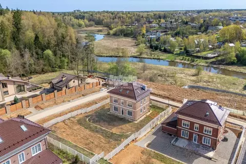 Дом в Московская область, Мытищи городской округ, д. Семенищево, ...