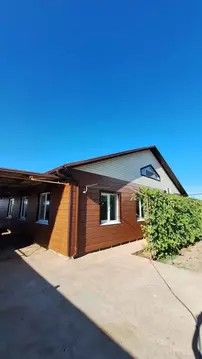 Дом в Астраханская область, Наримановский район, с. Старокучергановка ...