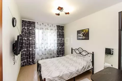 2-к кв. Тюменская область, Тюмень ул. Домостроителей, 4 (52.4 м)