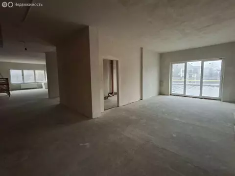 3-комнатная квартира: Калининград, Красная улица, 63А (169.2 м)