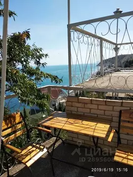 Дом в Крым, Алушта муниципальный округ, с. Рыбачье ул. Лучистая, 14 ...