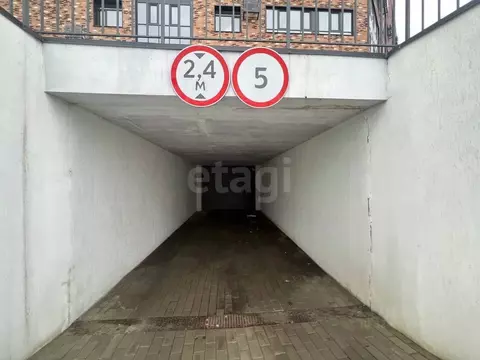 Гараж в Белгородская область, Старый Оскол Космос мкр, 11А (14 м)