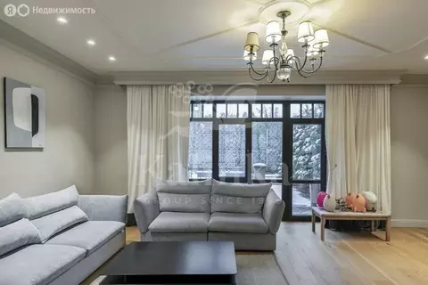 Дом в деревня Новинки, КП Маленькая Италия (251 м)