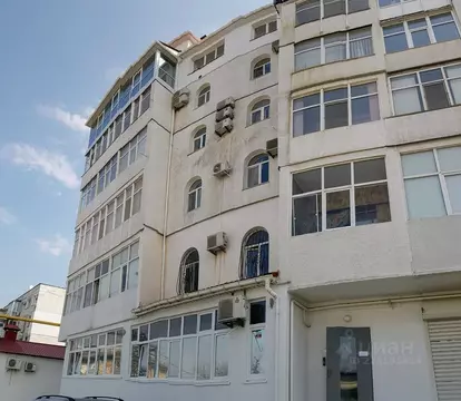 3-к кв. Севастополь ул. Щорса, 4 (169.0 м)