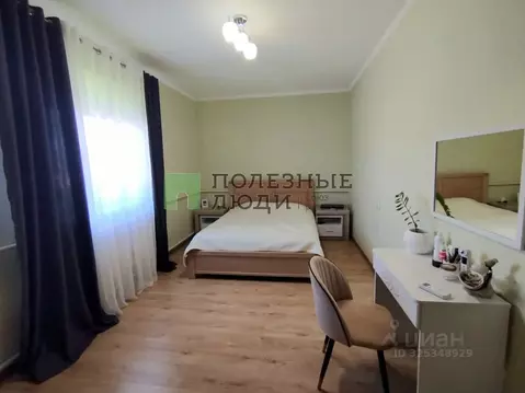 Дом в Крым, Сакский район, с. Суворовское ул. Виноградная, 24 (112 м)